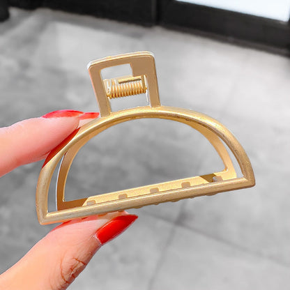 Fashion Metal Hair Claw For Women Gold Silver Color Cross Crab Hair Clip Korean Elegant Geometric Hairpin Girl Hair Accessories